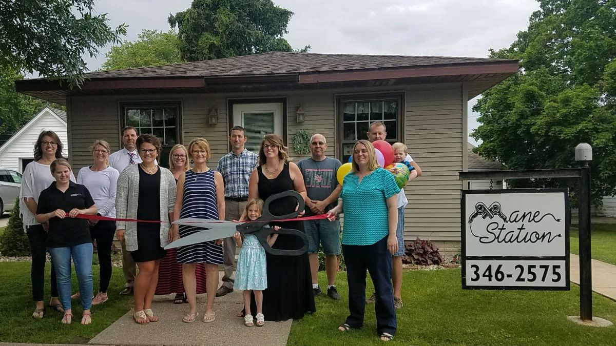 Mane Station Ribbon Cutting Parkersburg, Iowa