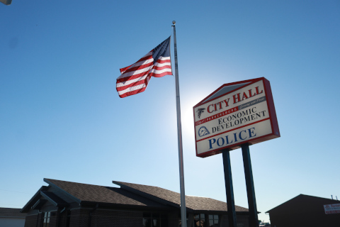 Parkersburg council approves rezoning, discusses vacancy and more